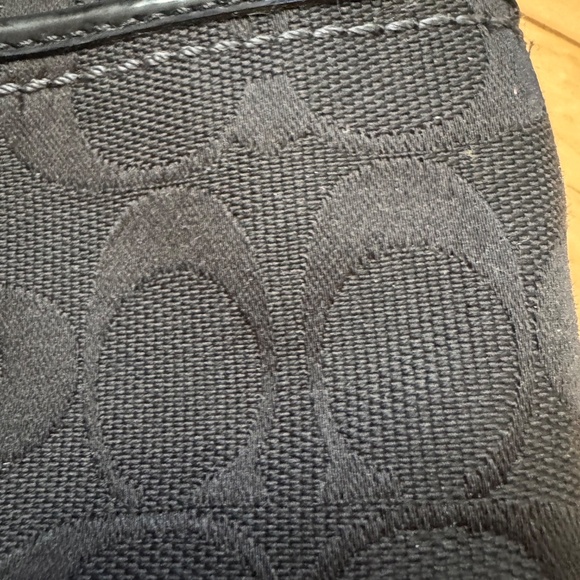 Vintage Coach Park Signature Medium Wristlet - Picture 4 of 13